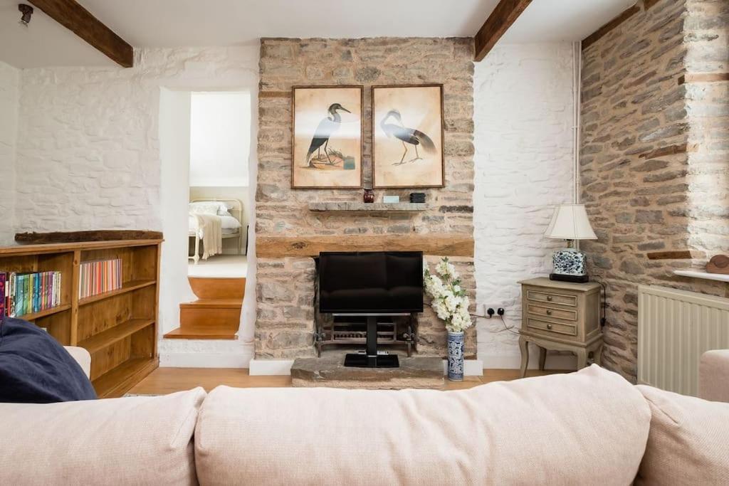 Luxury Cottage Near Hay-On-Wye Llanigon Eksteriør billede