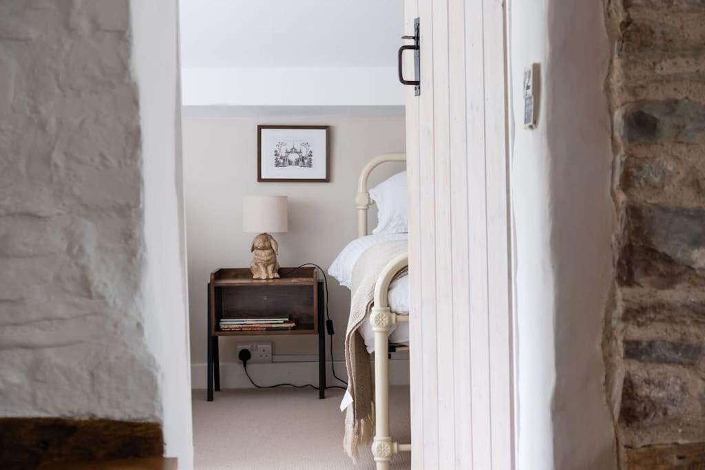 Luxury Cottage Near Hay-On-Wye Llanigon Eksteriør billede